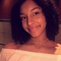 Mikaela Gonzalez @kaseta.co